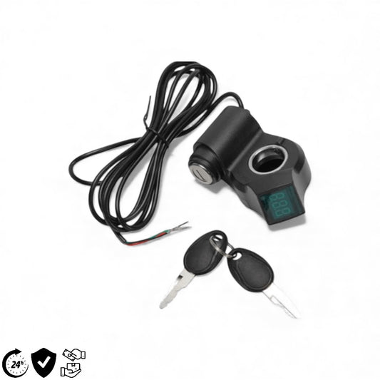 VOLTÍMETRO CON LLAVE DE ENCENDIDO / APAGADO